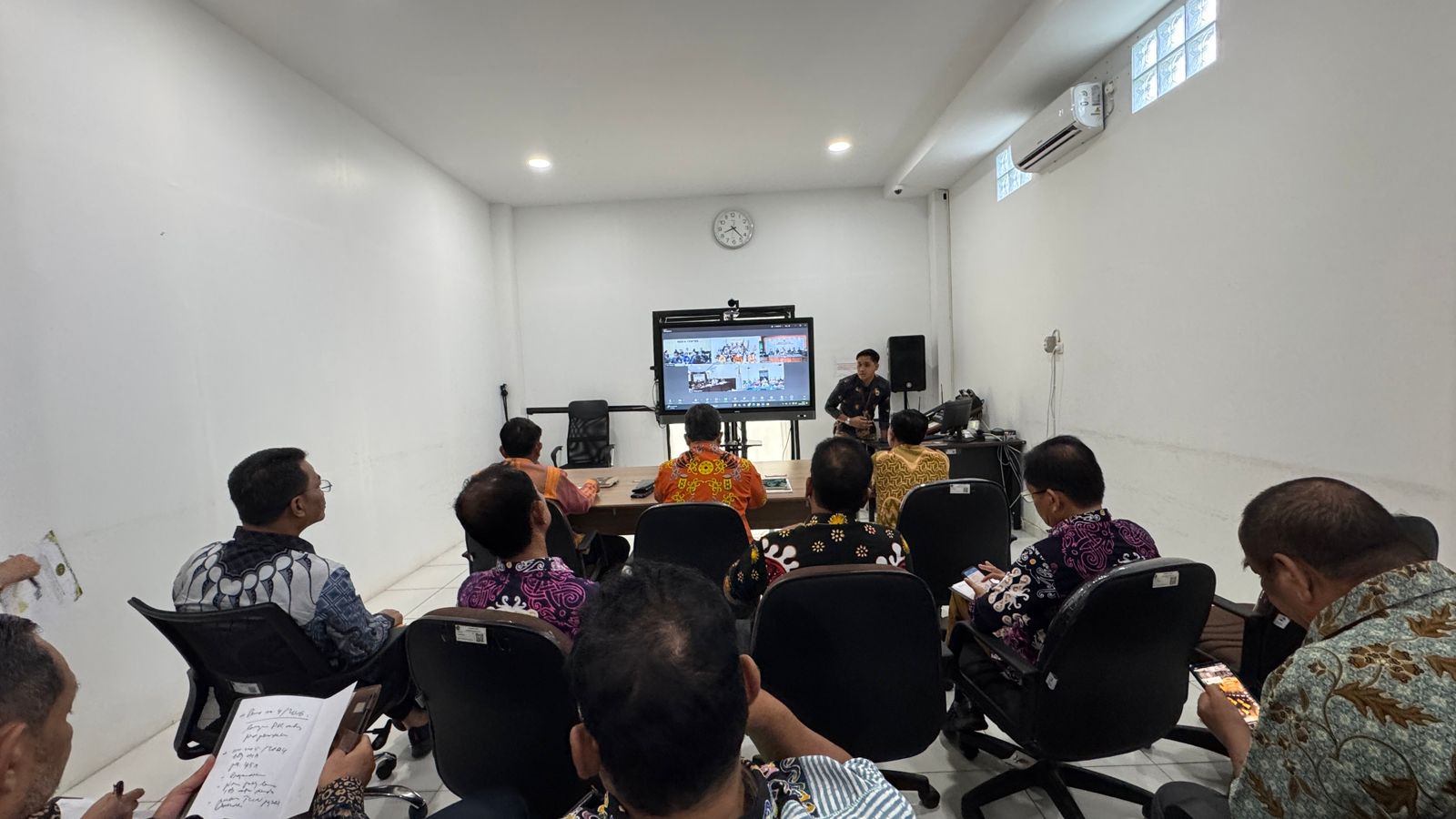 INTERNALISASI CORE VALUES ASN BERAKHLAK, SOSIALISASI, SERTA BIMBINGAN TEKNIS KEPANITERAAN DAN KESEKRETARIATAN