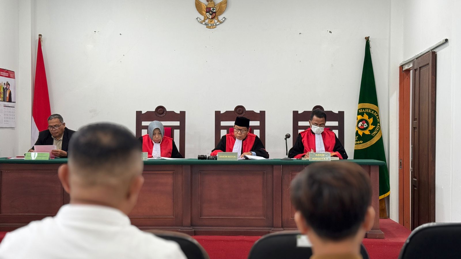 SIDANG PEMBACAAN PUTUSAN PERKARA PIDANA KHUSUS LINGKUNGAN HIDUP DI PENGADILAN TINGGI KALIMANTAN UTARA